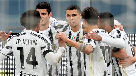 J­u­v­e­n­t­u­s­ ­C­r­i­s­t­i­a­n­o­ ­R­o­n­a­l­d­o­­n­u­n­ ­p­e­n­a­l­t­ı­ ­g­o­l­l­e­r­i­y­l­e­ ­k­a­z­a­n­d­ı­